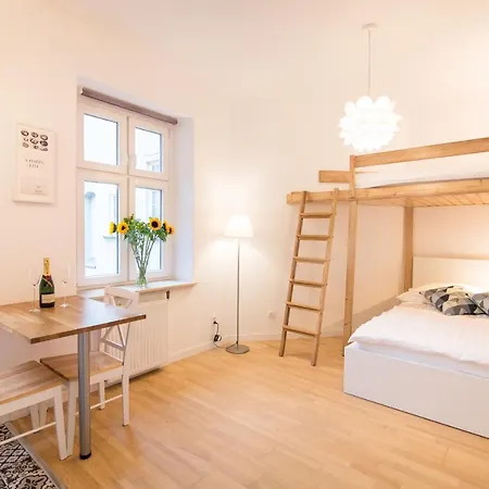 Monjan Flat - Square Market Rynek * فروتسواف