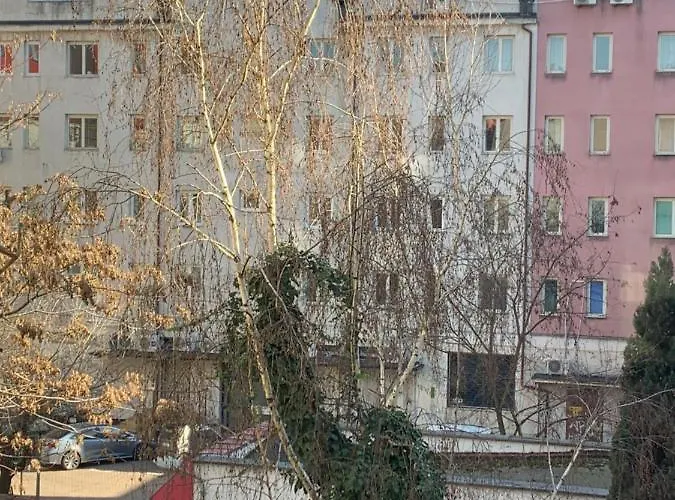 Monjan Flat - Square Market Rynek *