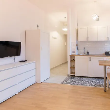 Monjan Flat - Square Market Rynek アパート